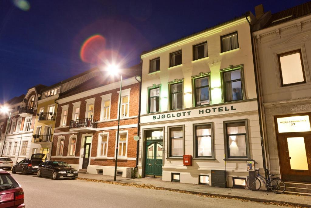 Sjoglott Hotel 3*